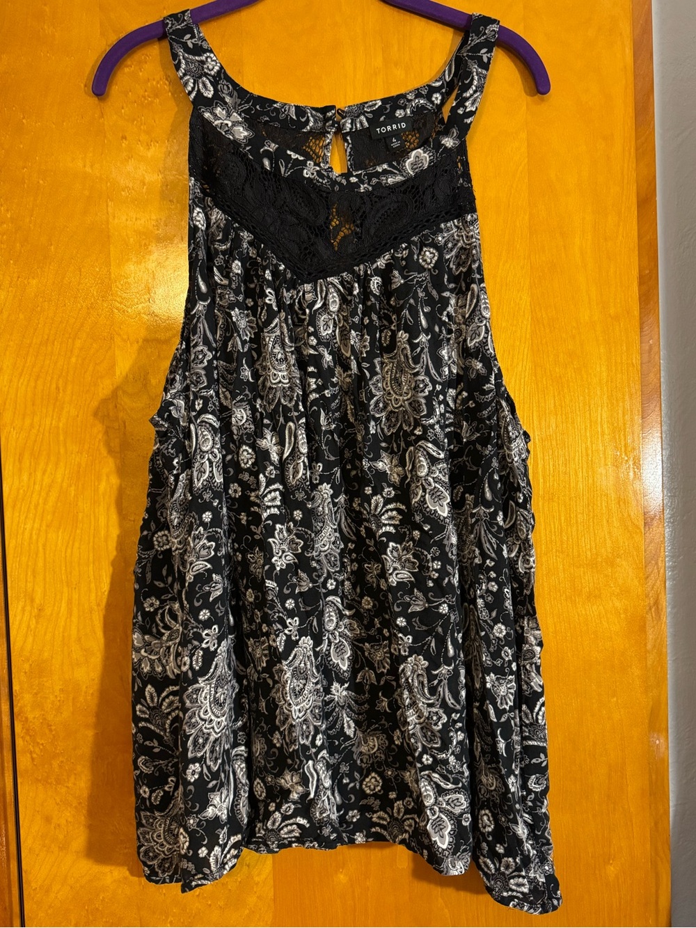 torrid Black & White Paisley Lace Yoke Tank